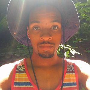 Meet your Posher, Elliott